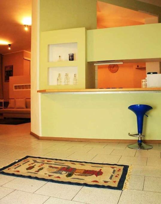 Ferienwohnung Antica Casa Odone Asti Exterior foto