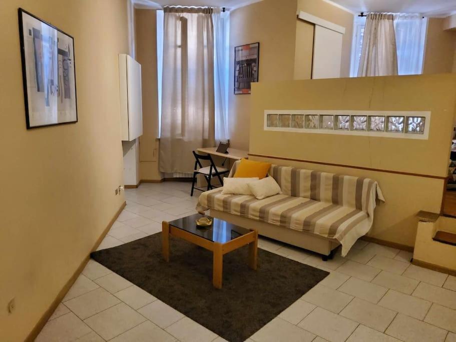 Ferienwohnung Antica Casa Odone Asti Exterior foto