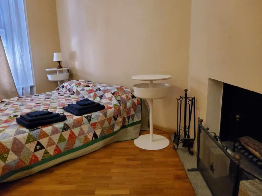 Ferienwohnung Antica Casa Odone Asti Exterior foto